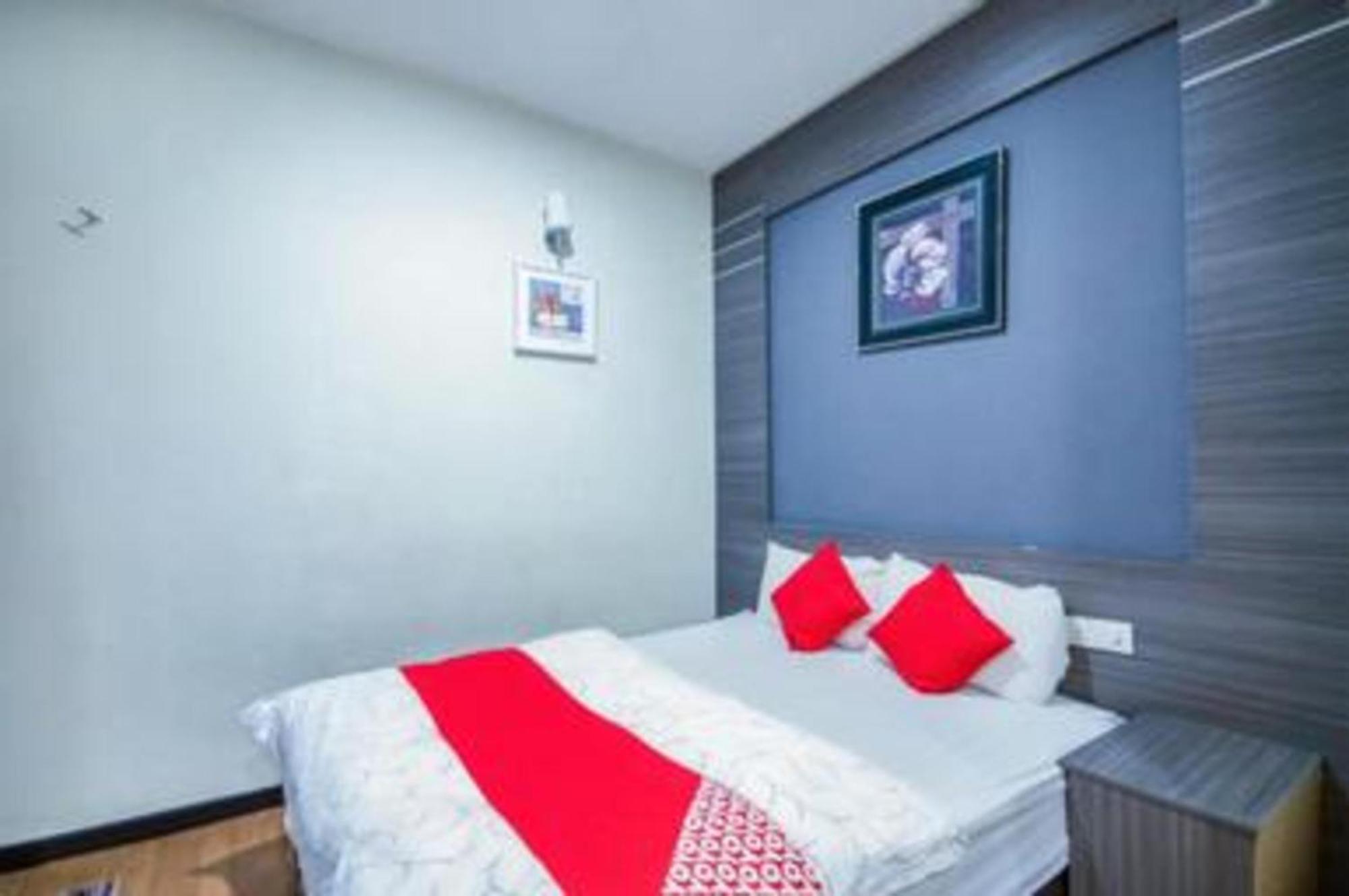 Capital O 812 Hotel Smc Seksyen 13 Shah Alam Esterno foto