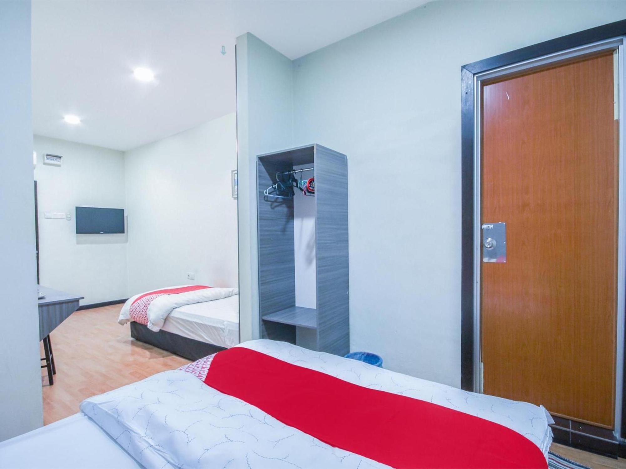 Capital O 812 Hotel Smc Seksyen 13 Shah Alam Esterno foto