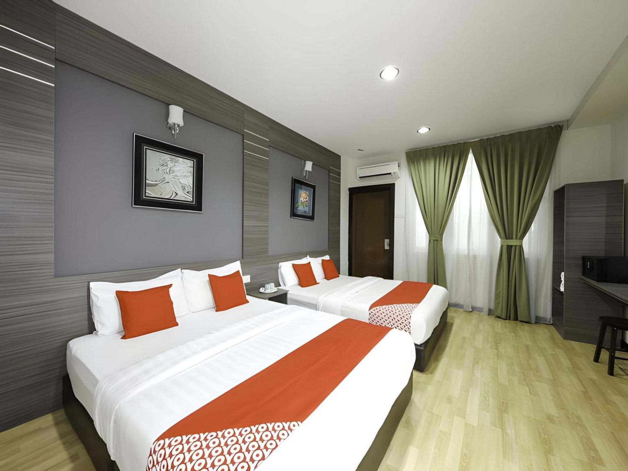 Capital O 812 Hotel Smc Seksyen 13 Shah Alam Esterno foto