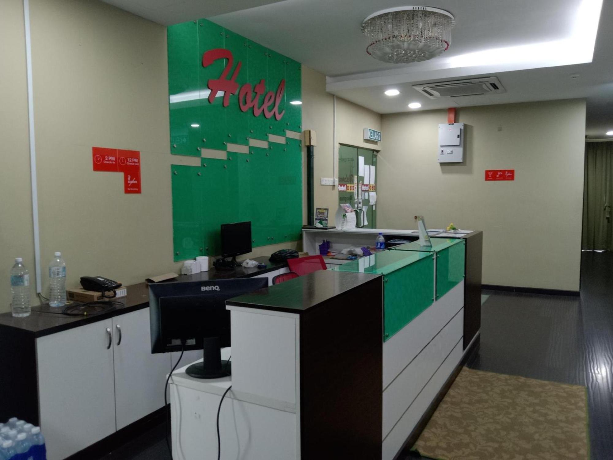 Capital O 812 Hotel Smc Seksyen 13 Shah Alam Esterno foto
