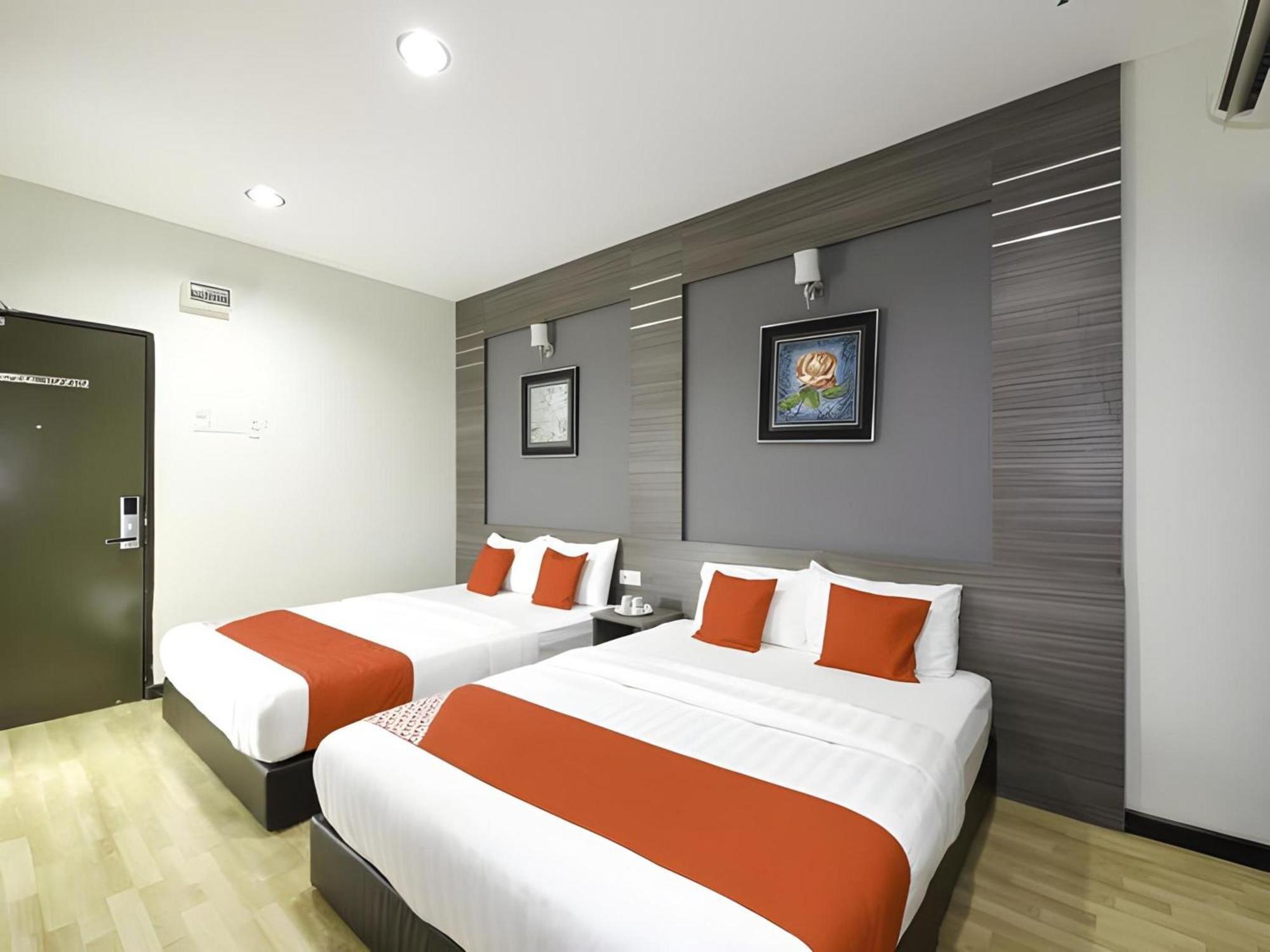 Capital O 812 Hotel Smc Seksyen 13 Shah Alam Esterno foto