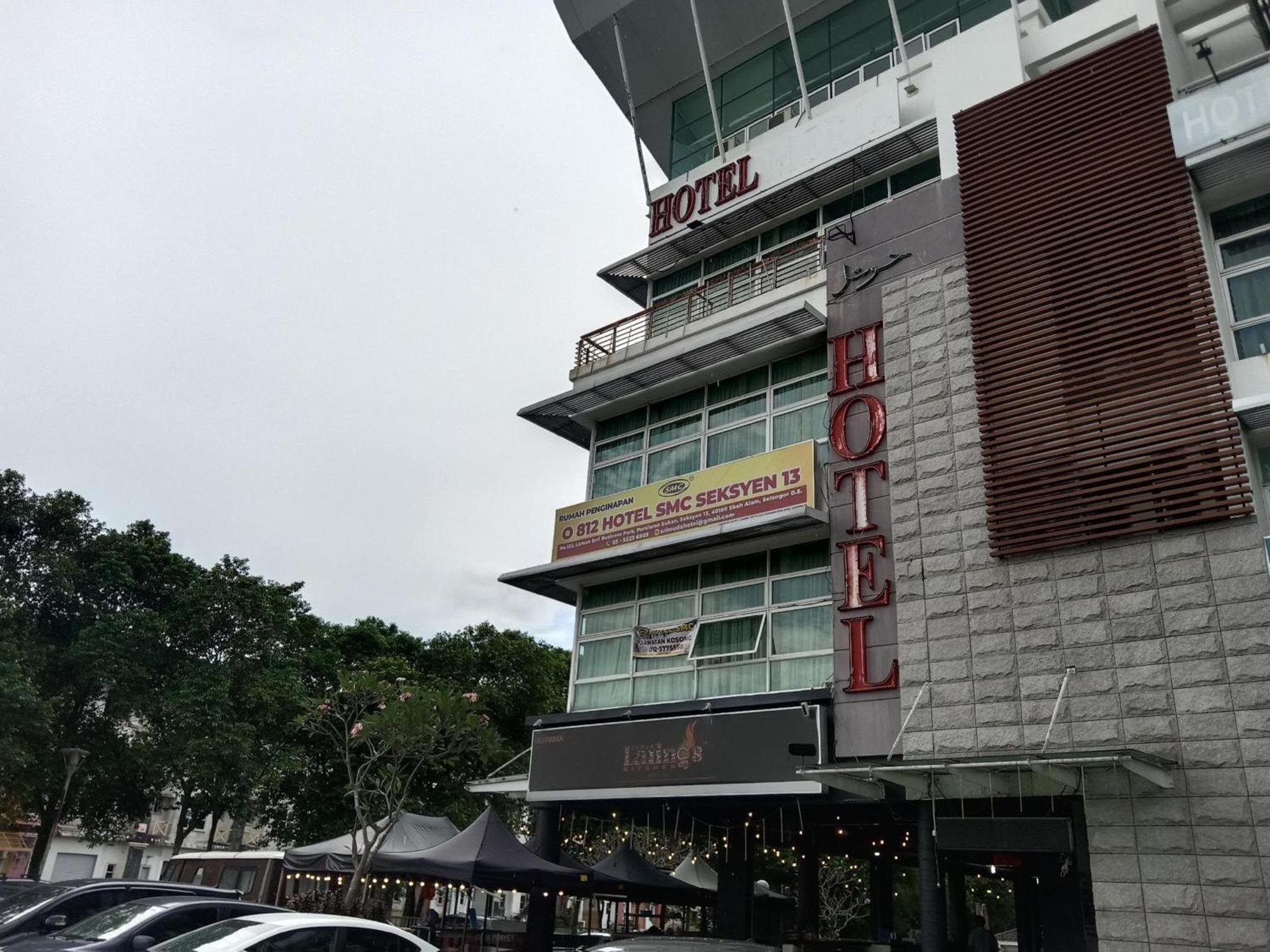 Capital O 812 Hotel Smc Seksyen 13 Shah Alam Esterno foto